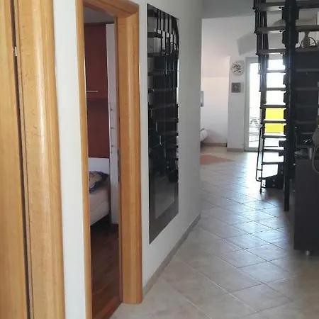 Apartment Away From - Pasman