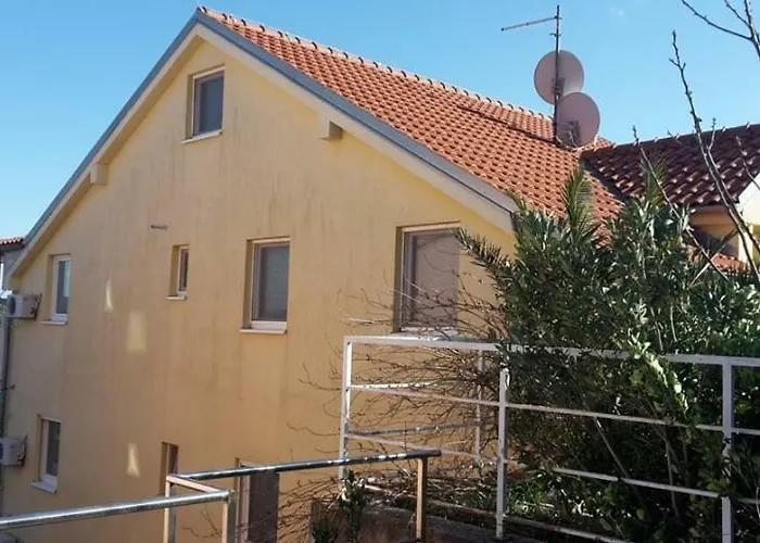 Away From - Pasman *