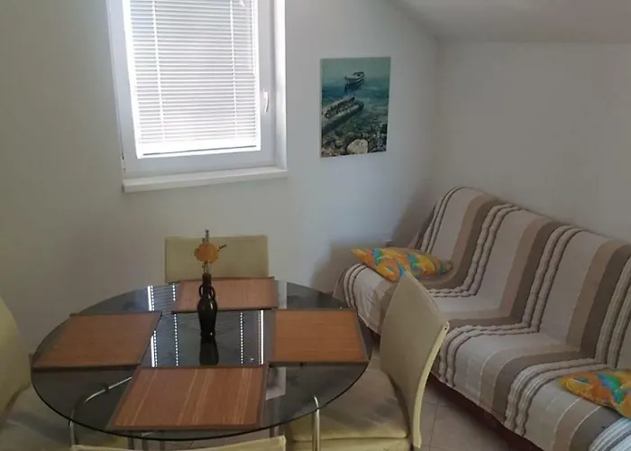 Away From - Pasman Apartment